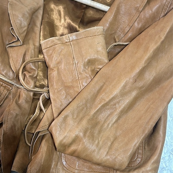 Old Navy Vintage Y2K Women XS Cropped Jacket
Genuine Leather Ruffle Tan Cognac - Picture 7 of 7